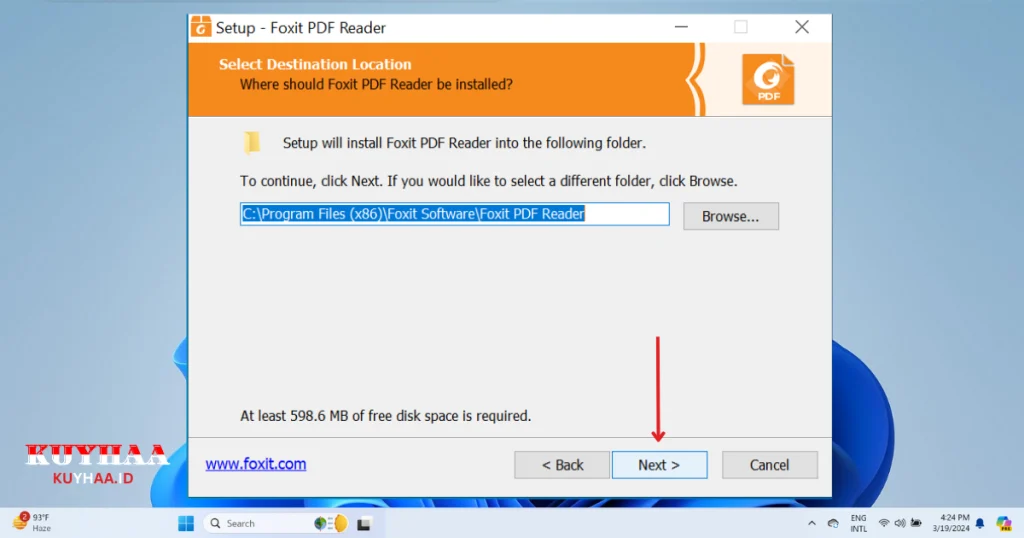 This picture shows specify folder to install Foxit PDF Readerand then click next