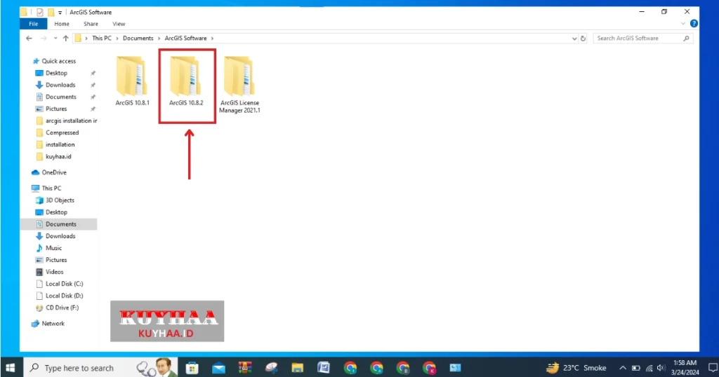 This picture shows to open folder of ArcGIS