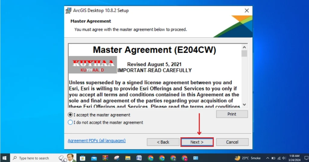 This picture shows to accept agreement of ArcGIS Desktop