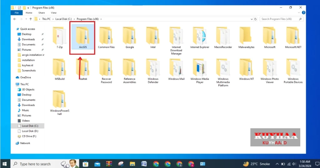 This picture shows to open ArcGIS folder